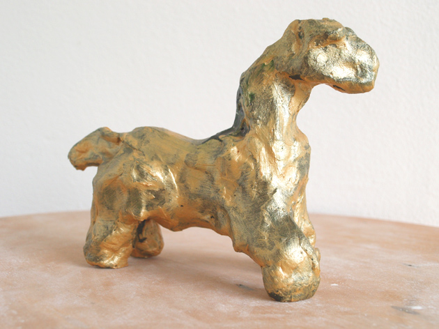 horse (figurine by franka waaldijk, right front)